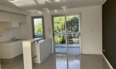 Apartamento a estrenar en playa Brava en venta.