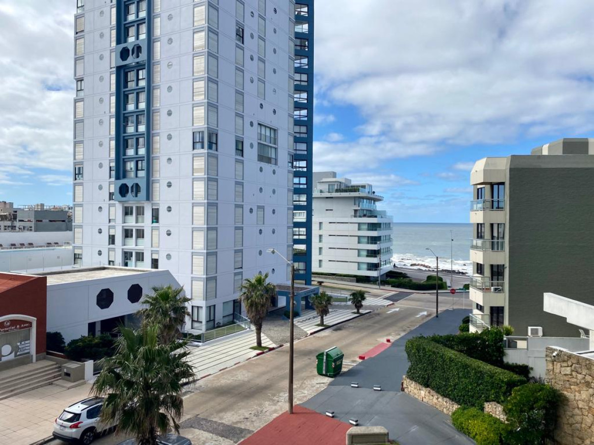 Cómodo apartamento en península 