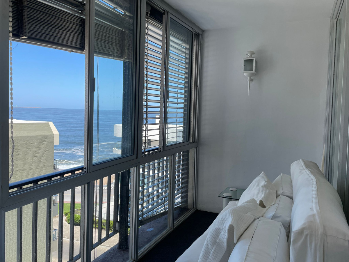 Apartamento en Peninsula con servicios