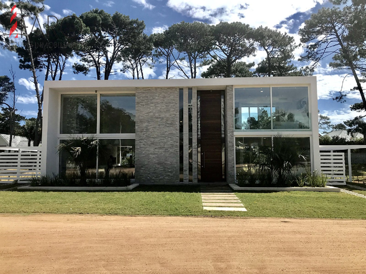 Casa en Boulevard Park 4 dormitorios con piscina climatizada - FAR33445C