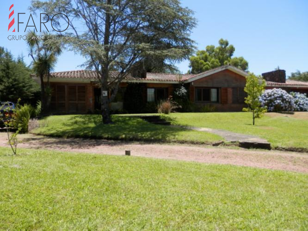 Casa en Solanas 4 dormitorios con piscina y parrillero - FAR36869C