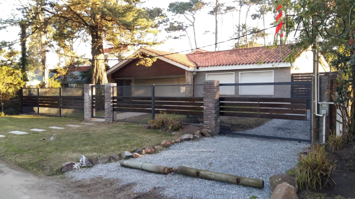 Casa en la Mansa 5 dormitorios, piscina y parrillero - FAR37586C