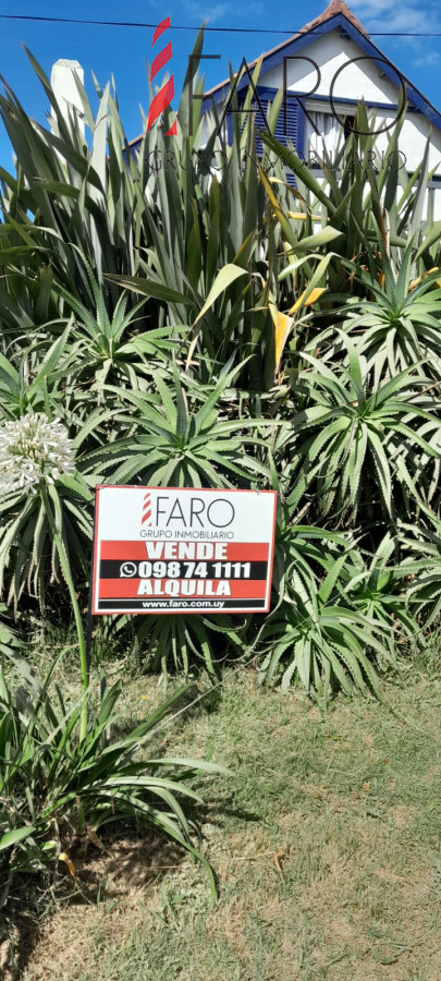 casa en estilo cabaña en balneario buenos aires - far42094c