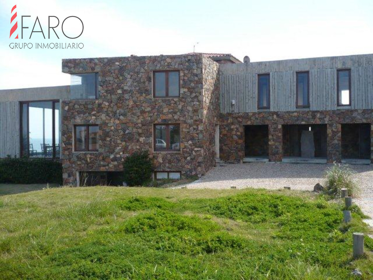 Casa sobre el mar en La Barra - FAR33334C