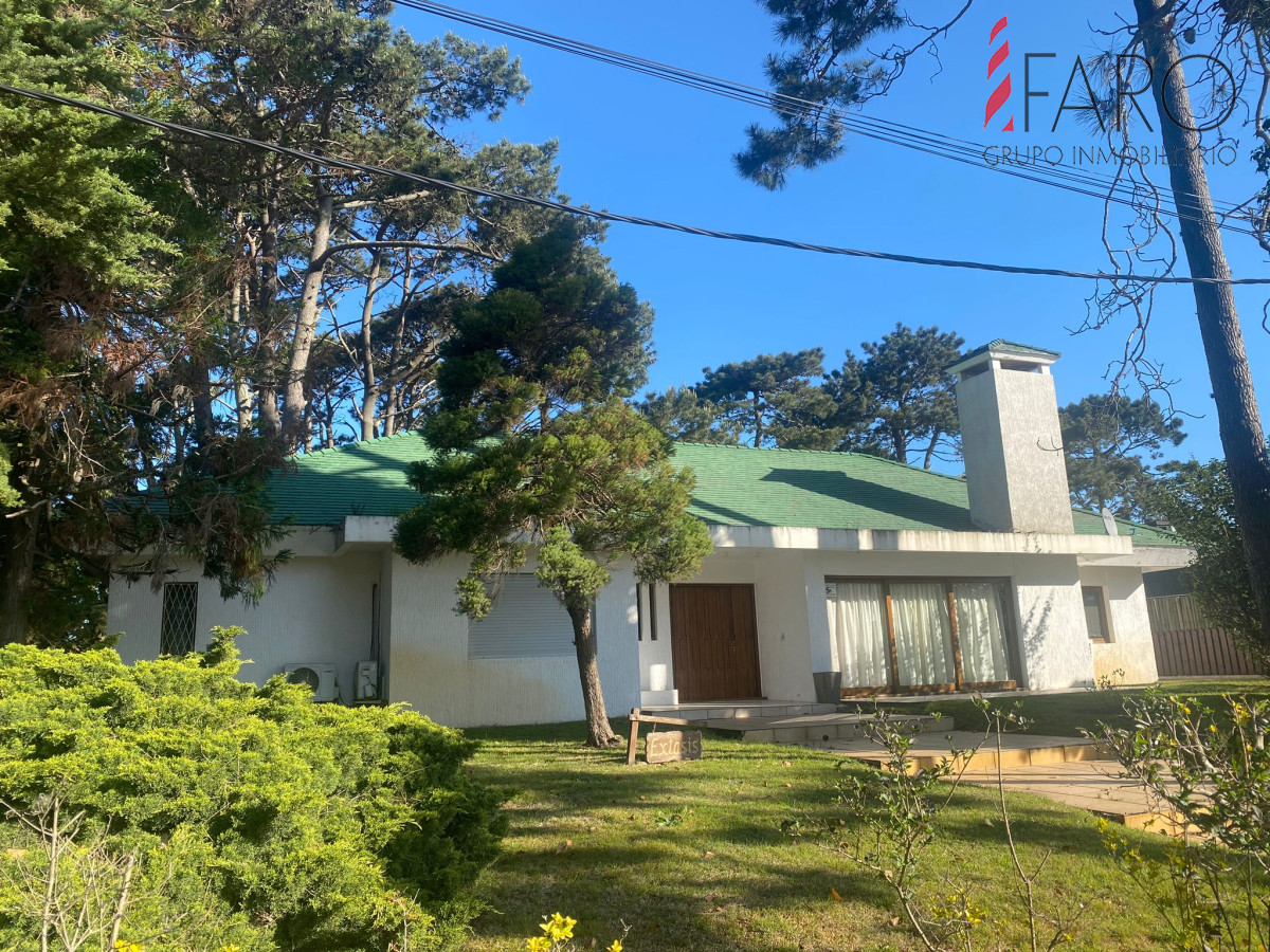 Shopping - GoPunta - Portal Inmobiliario de Punta del Este - Maldonado