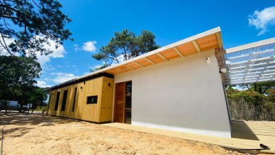 CASA EN VENTA EN CLUB DEL LAGO.