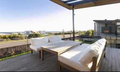 Buscas una propiedad de Arquitecto, a solo pasos del mar ?
