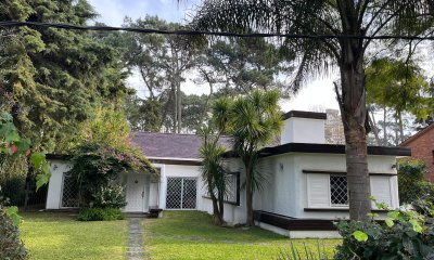 Casa en venta en Cantegril.