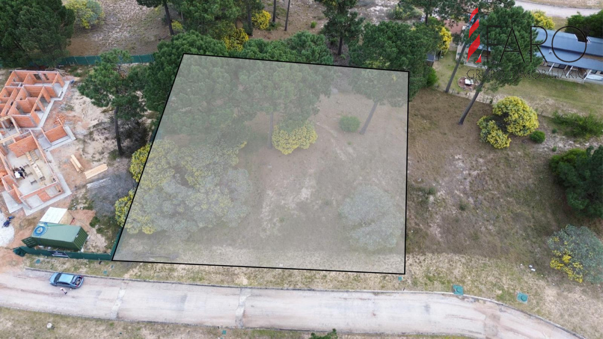 Lote en venta en Acres de Solanas. - GoPunta - Portal Inmobiliario de Punta del Este - Maldonado