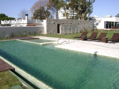 Apartamento en la Mansa 3 dormitorios con parrillero y garage - FAR32652A