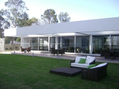 Apartamento en la Mansa 3 dormitorios con parrillero y garage - FAR32652A