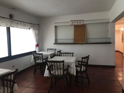 Apartamento en Venta en Roosevelt 2 dormitorios con balcón cerrado y garage - FAR36612A