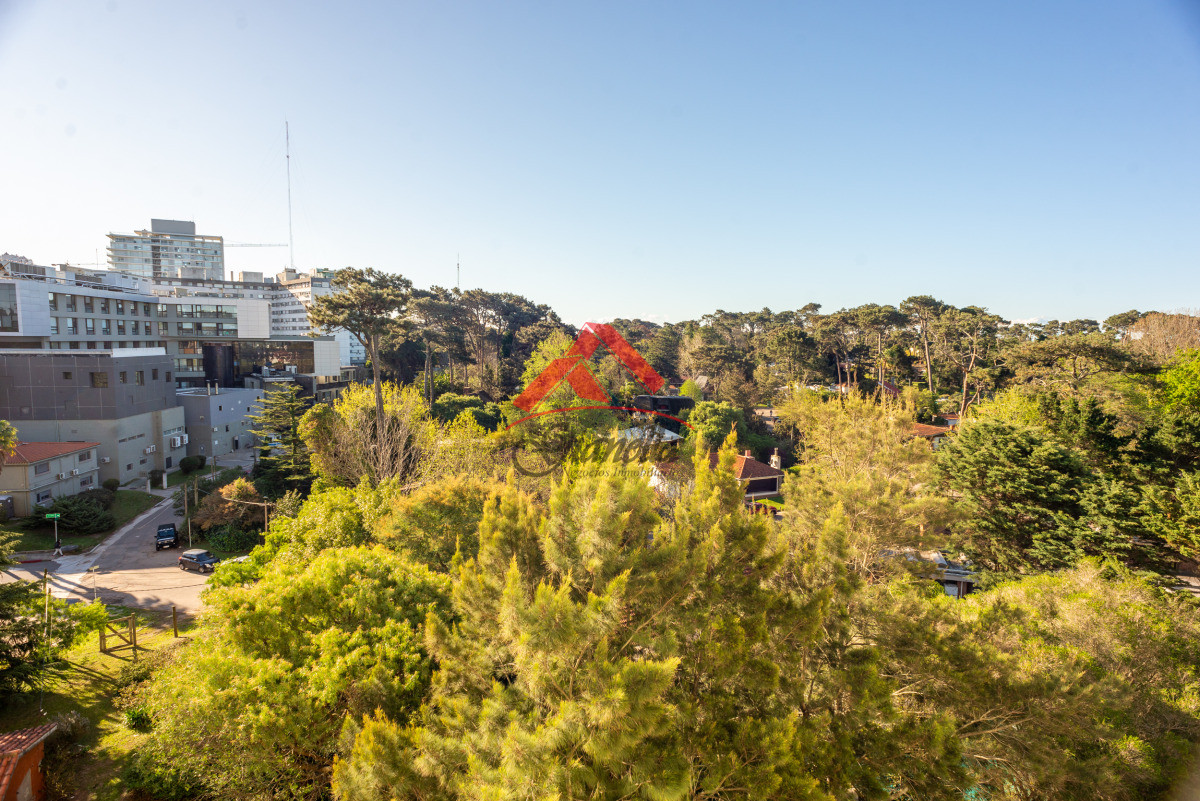 Apartamento ID.2240 - 2 dormitorios 2 baños 2 terrazas Roosevelt