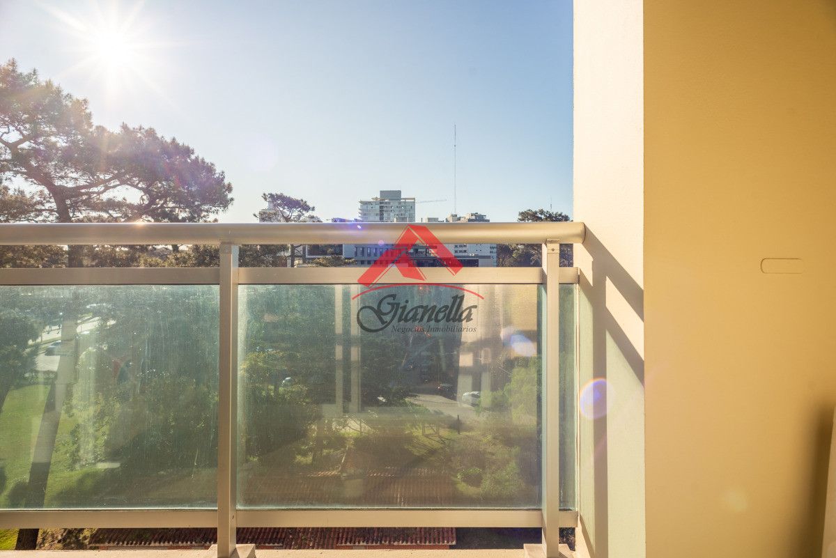 Apartamento ID.2240 - 2 dormitorios 2 baños 2 terrazas Roosevelt