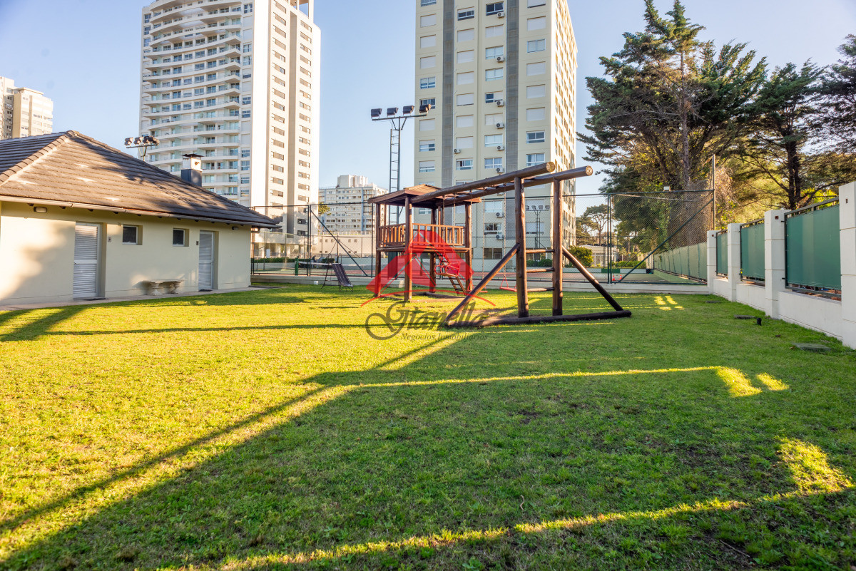 Apartamento ID.2240 - 2 dormitorios 2 baños 2 terrazas Roosevelt