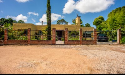 Casa 4 dormitorios con piscina, Rincon del Indio - Ref : EQP7243