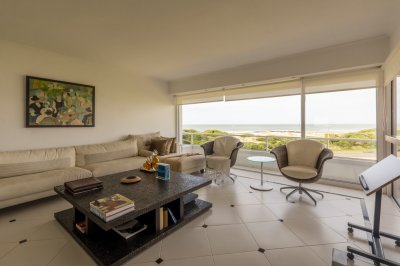 VENTA PENT-HOUSE FRENTE AL MAR 5 DORMITORIOS + LOFT