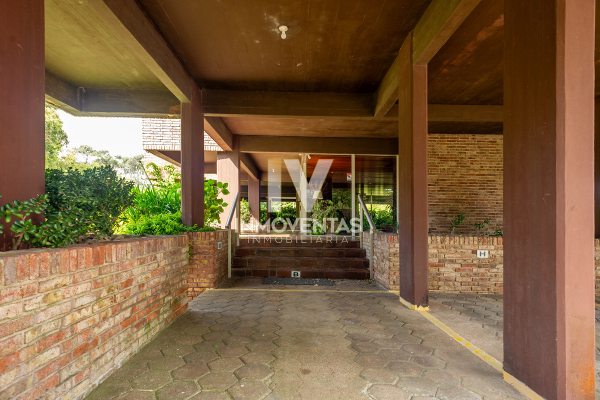 Apartamento ID.4619 - 3 dormitorios playa mansa cerca del mar