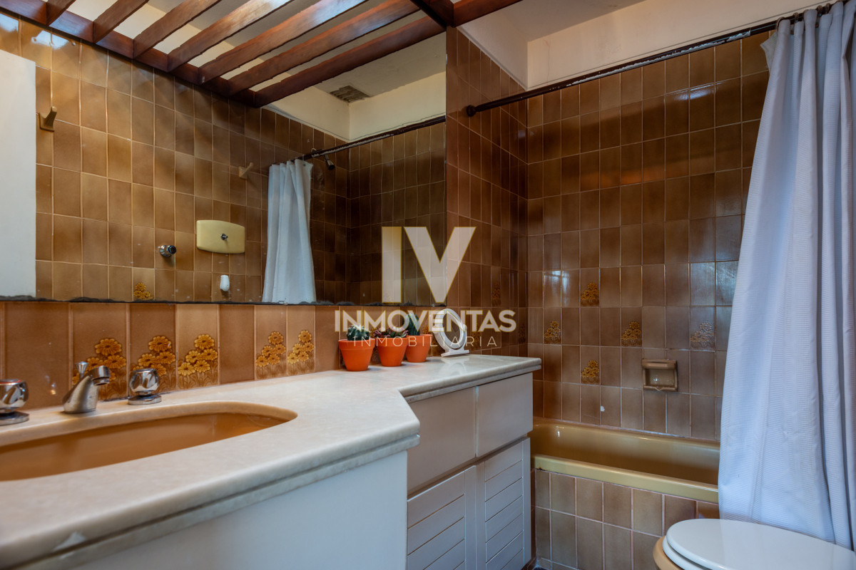 Apartamento ID.4619 - 3 dormitorios playa mansa cerca del mar