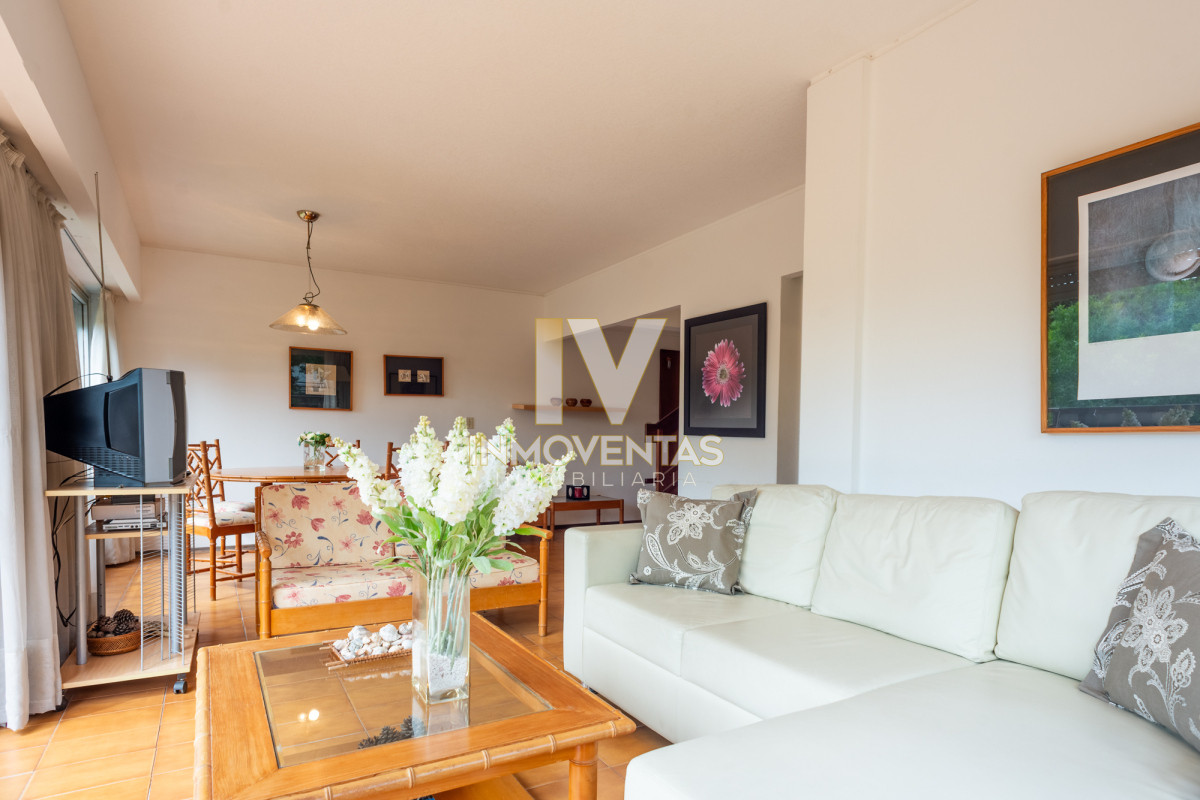 Apartamento ID.4619 - 3 dormitorios playa mansa cerca del mar