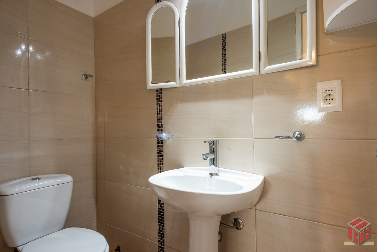 Apartamento ID.8985 - 1 dormitorio con vista al mar playa mansa, PRIMERA LINEA