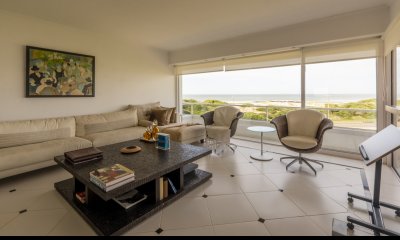 VENTA PENT-HOUSE FRENTE AL MAR 5 DORMITORIOS + LOFT