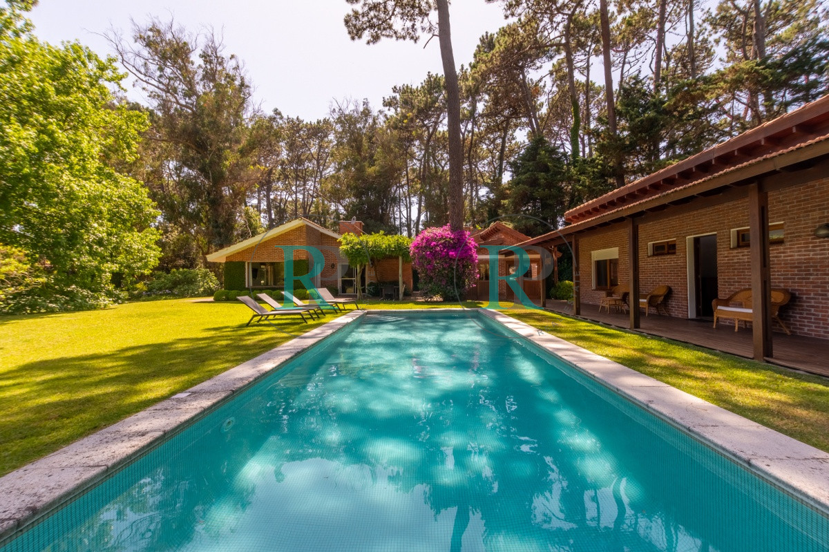 Casa ID.674 - ALQUILER DE VERANO 6 DORMITORIOS Y DEPENDENCIA 