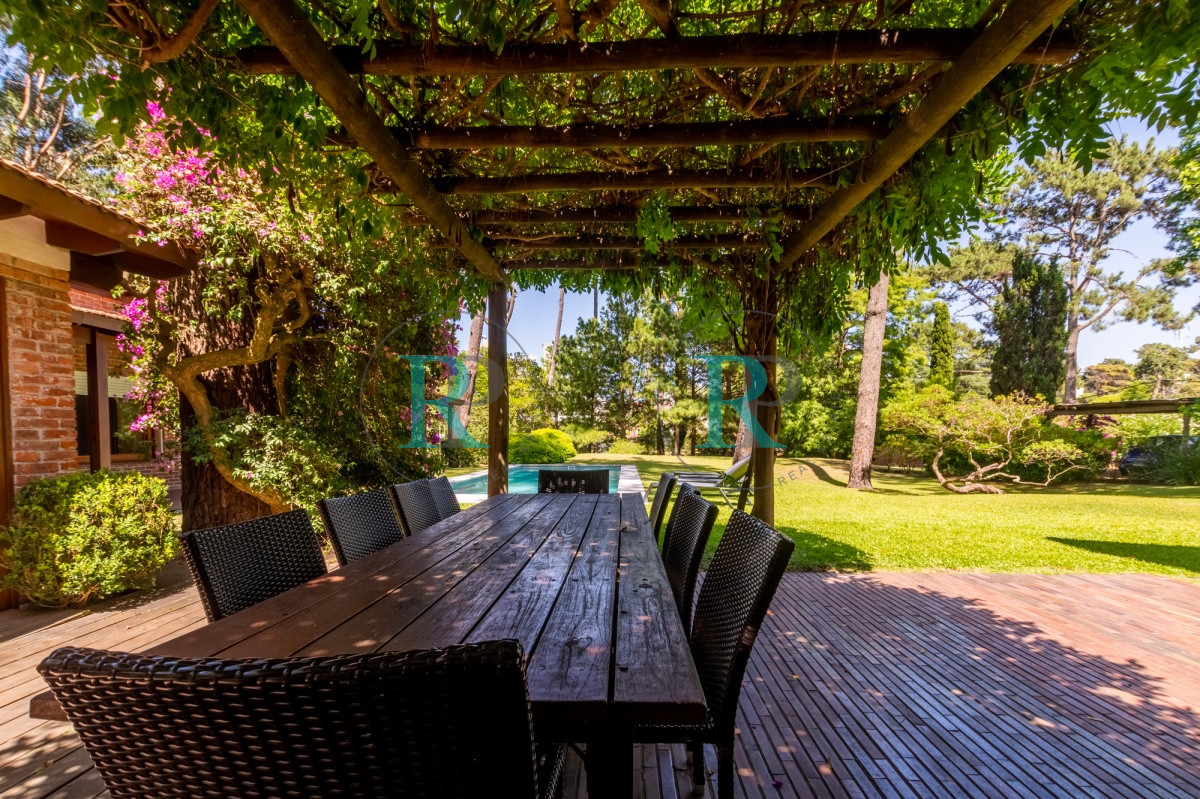 Casa ID.674 - ALQUILER DE VERANO 6 DORMITORIOS Y DEPENDENCIA 