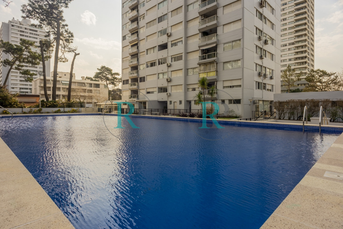 Apartamento ID.1982 - Apartamento de 3 dormitorios Roosevelt, Punta del Este