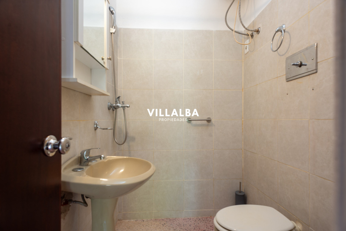 Casa ID.3932 - Casa en Pinares 2 dormitorios, solida construccion