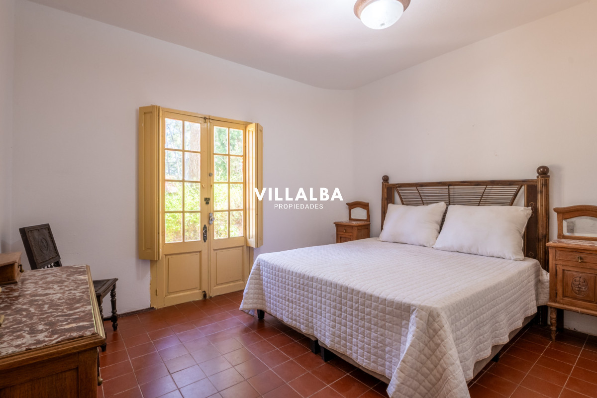 Apartamento ID.4247 - Casa de estilo en Pinares, 4 habitaciones y 3 baños