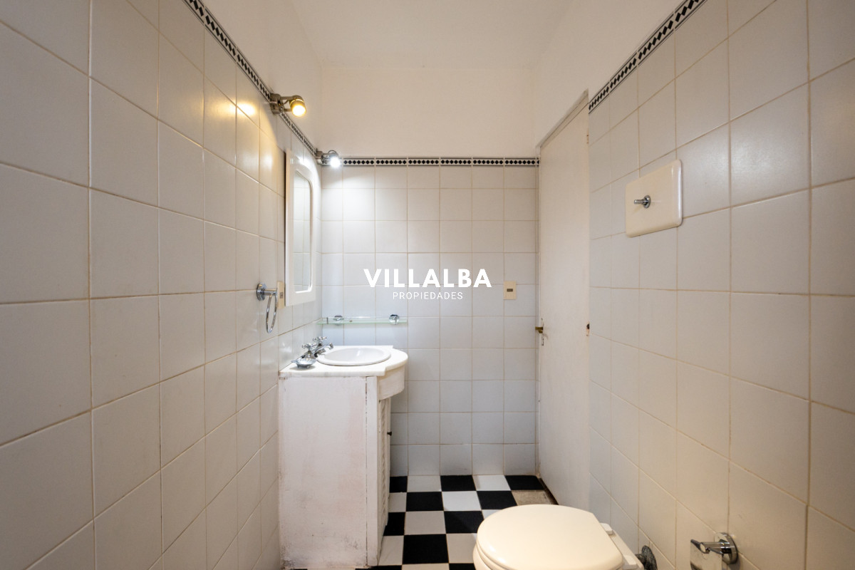 Apartamento ID.4247 - Casa de estilo en Pinares, 4 habitaciones y 3 baños