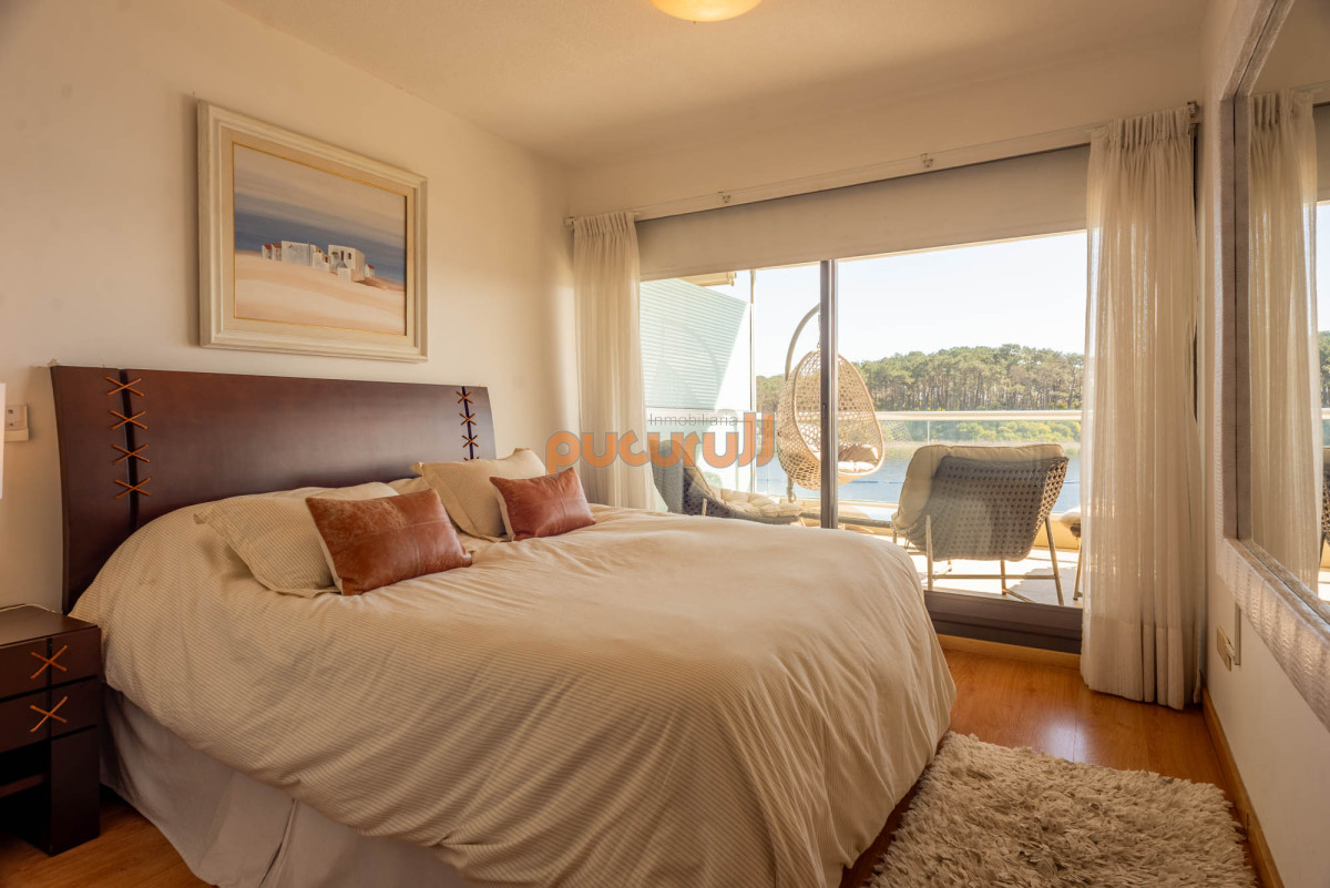 Apartamento ID.1845 - 3 dormitorios vista despejada a la laguna y al mar.