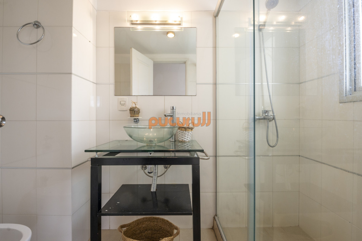 Apartamento ID.2762 - 2 dormitorios en Playa Mansa cerca del Mar