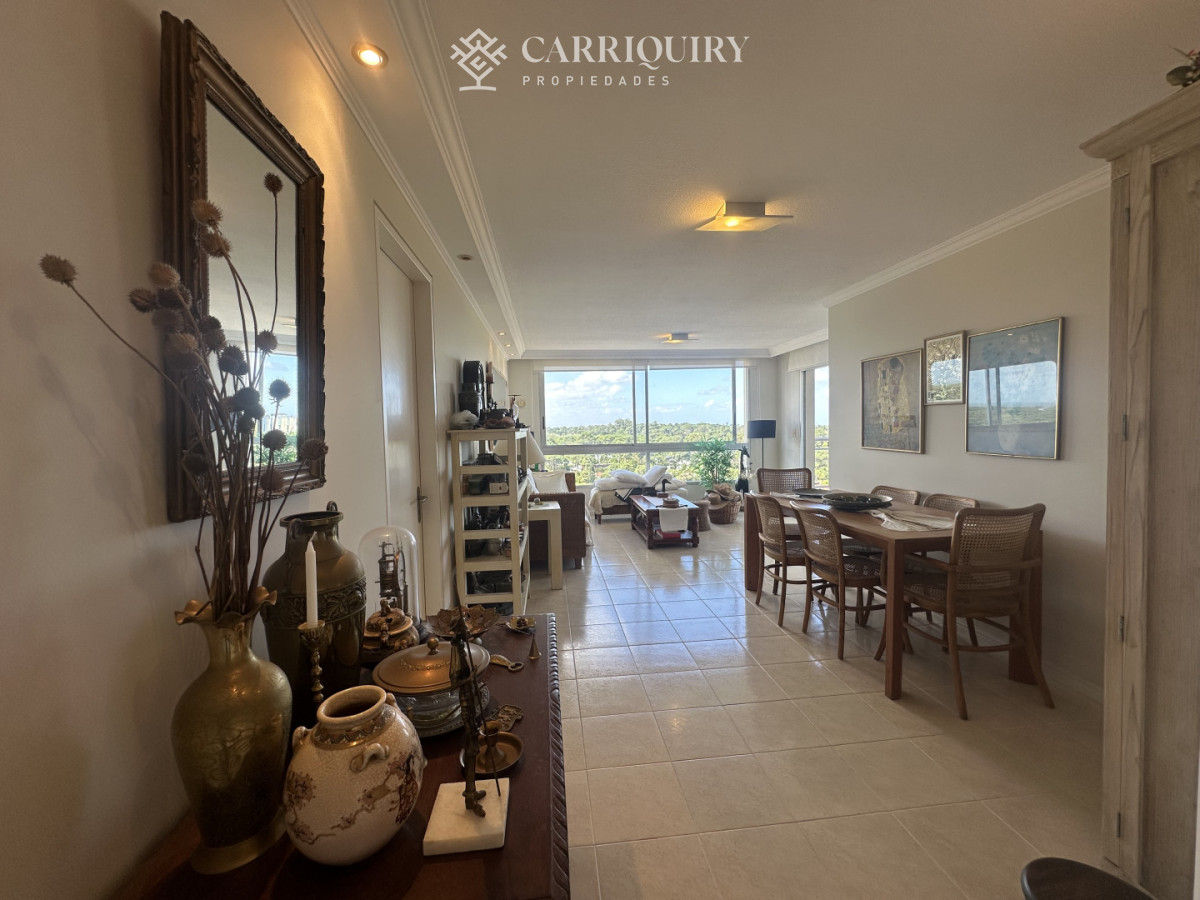 Apartamento ID.9699 - 3 dormitorios piso alto, Roosevelt