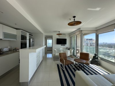 Alquiler 2 dormitorios y garage Torre con servicios