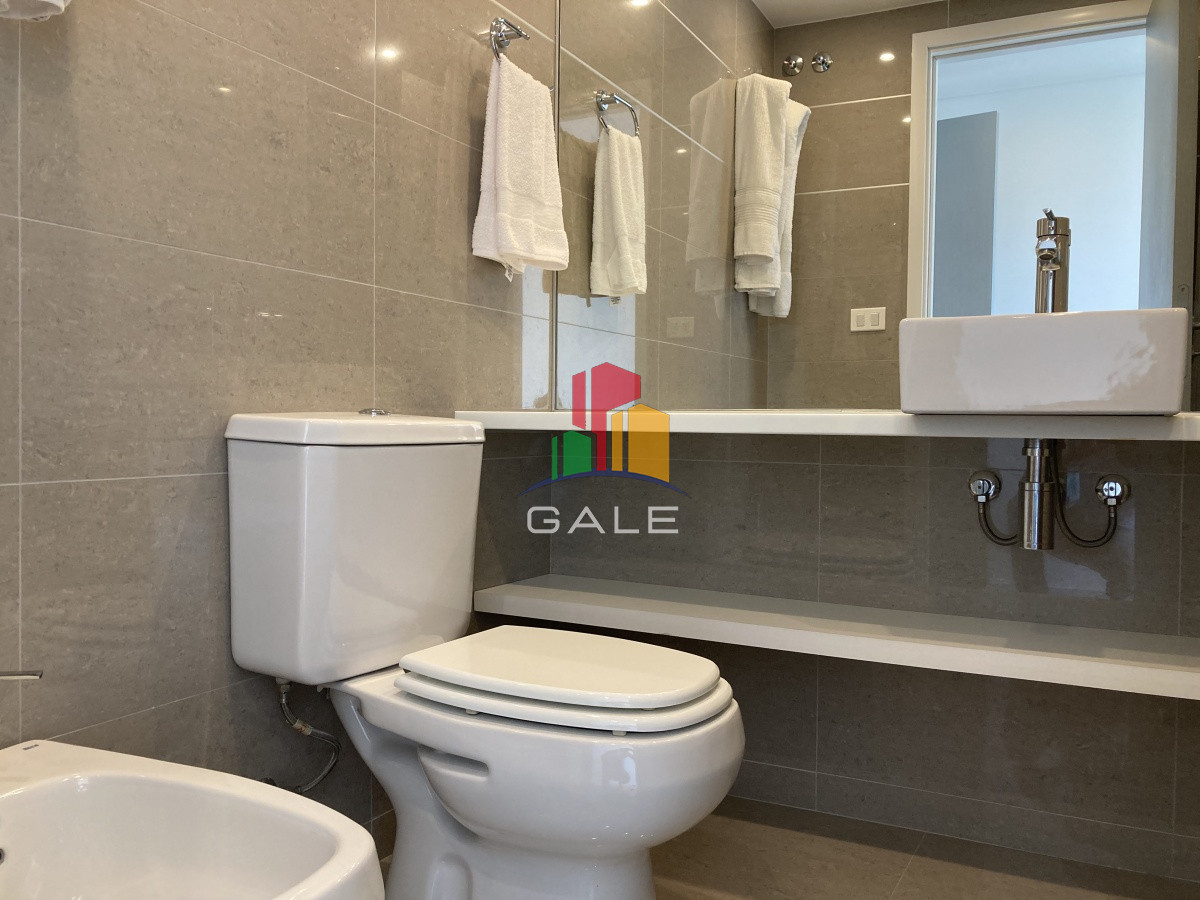 Apartamento ID.2249 - 2 suites en playa mansa con garage