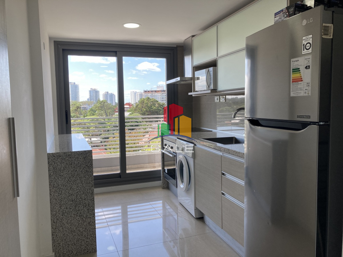 Apartamento ID.2250 - departamento de 2 suites 1 toilette con garage en Playa Mansa