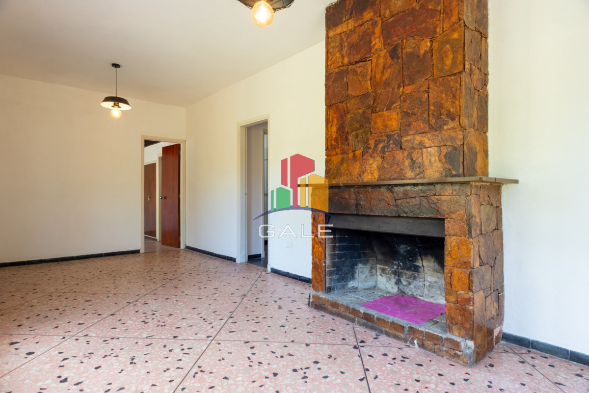 Casa ID.4410 - Casa en Pinares 2 dormitorios, solida construccion