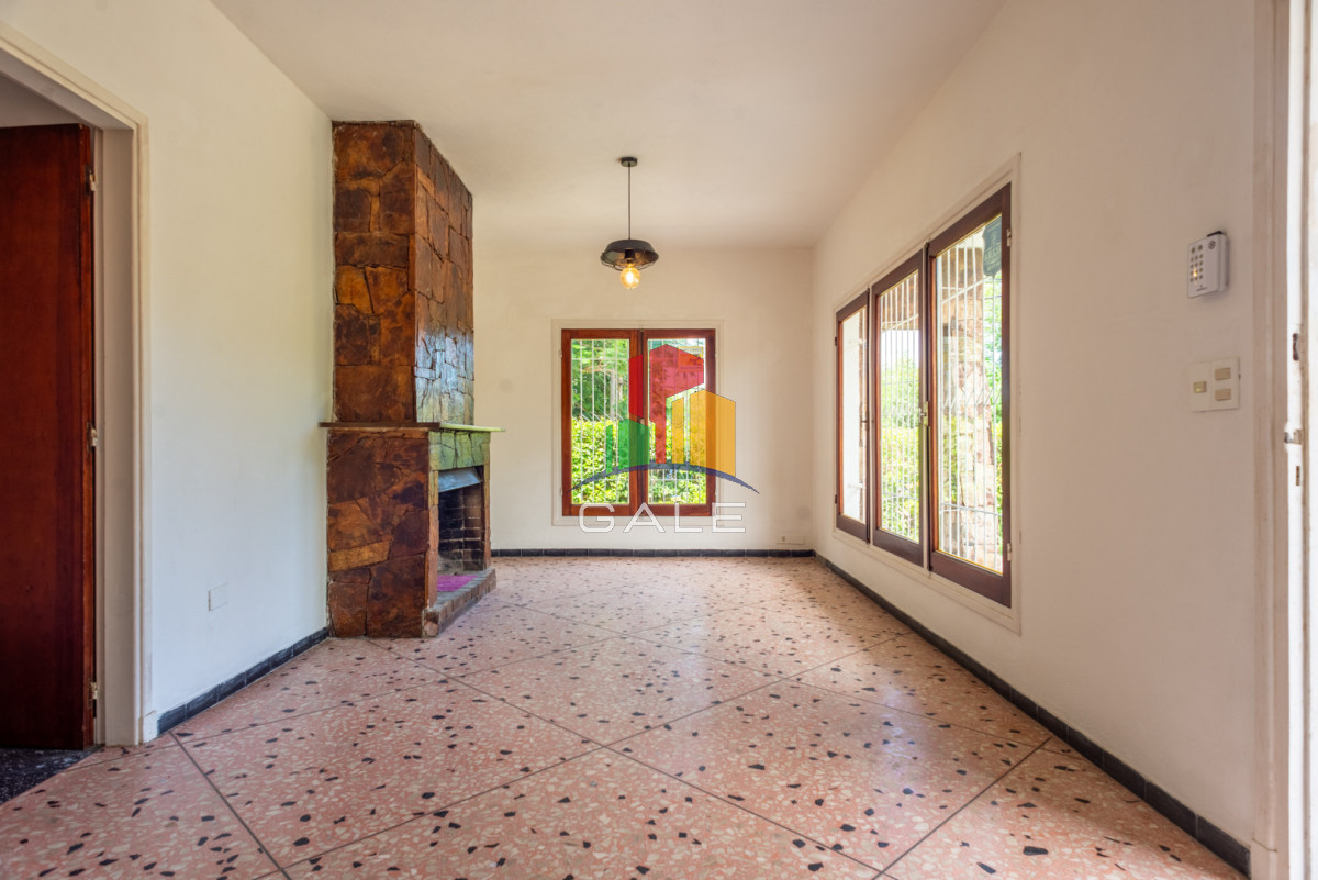 Casa ID.4410 - Casa en Pinares 2 dormitorios, solida construccion