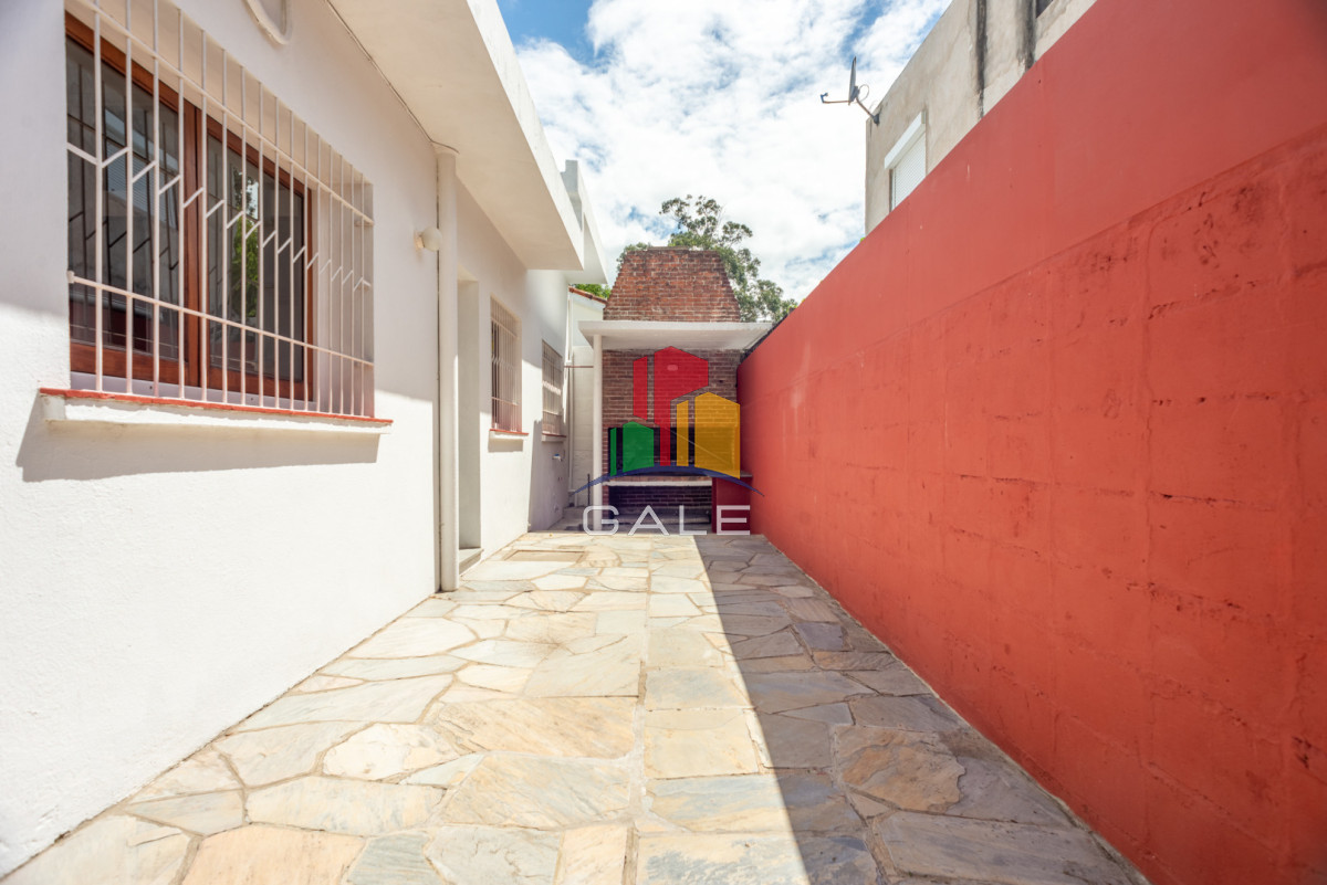Casa ID.4410 - Casa en Pinares 2 dormitorios, solida construccion
