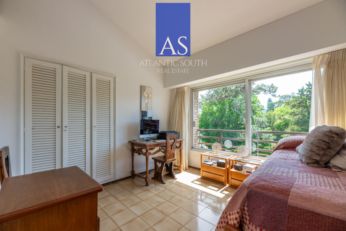 Apartamento ID.4432 - VENTA DEPARTAMENTO 3 DORMITORIOS PLAYA MANSA