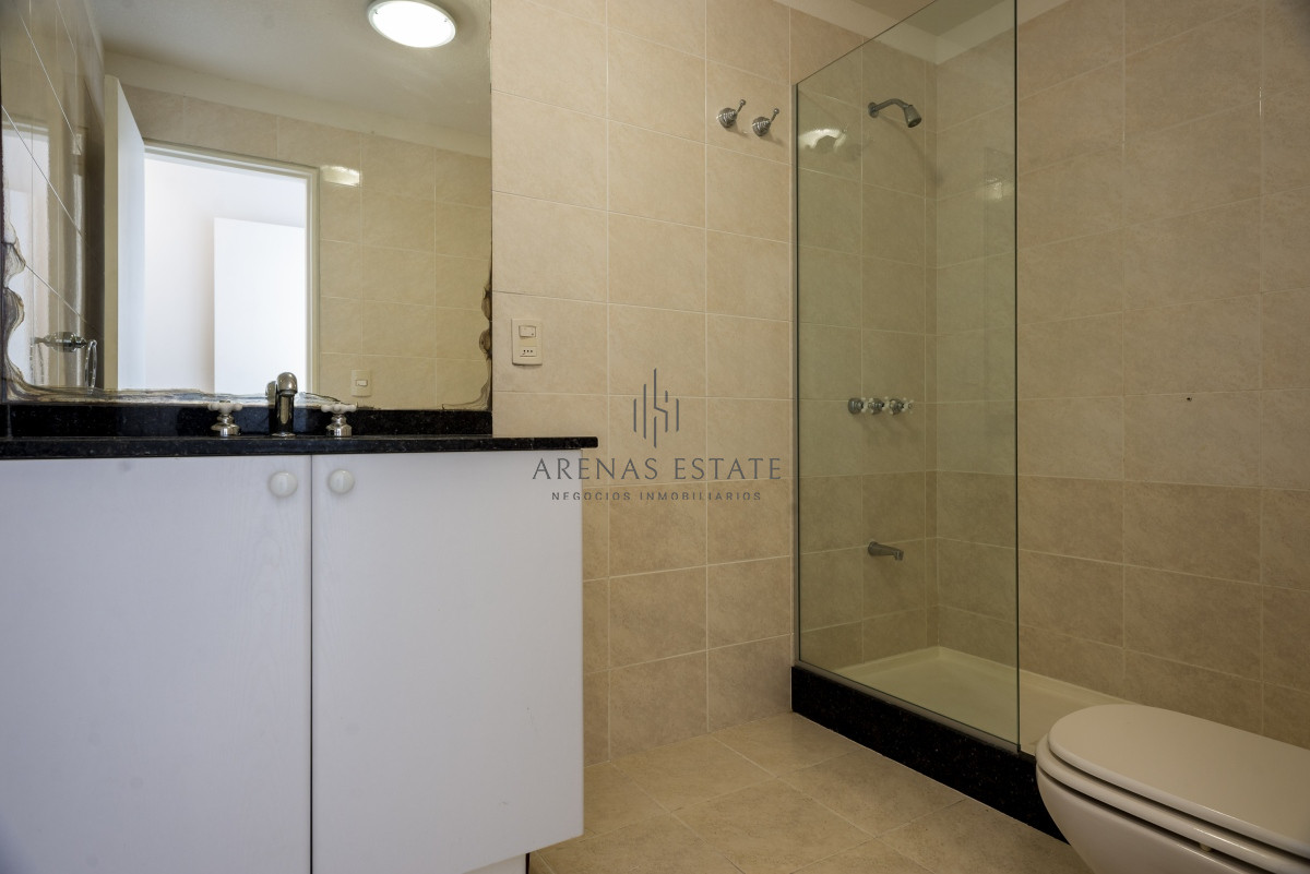 Apartamento ID.2816 - 3 dormitorios, Roosevelt , Punta del Este
