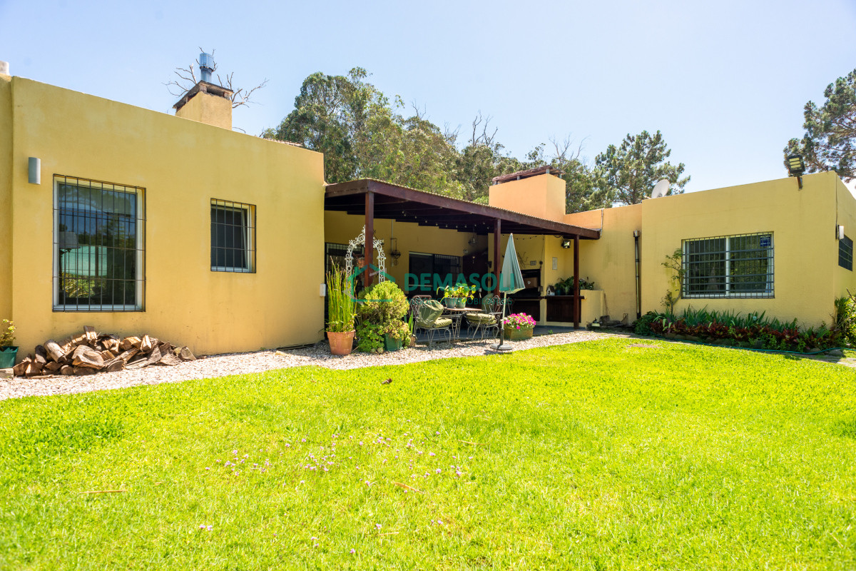 Casa ID.1186 - Casa 4 dormitorios con piscina, Rincon del Indio