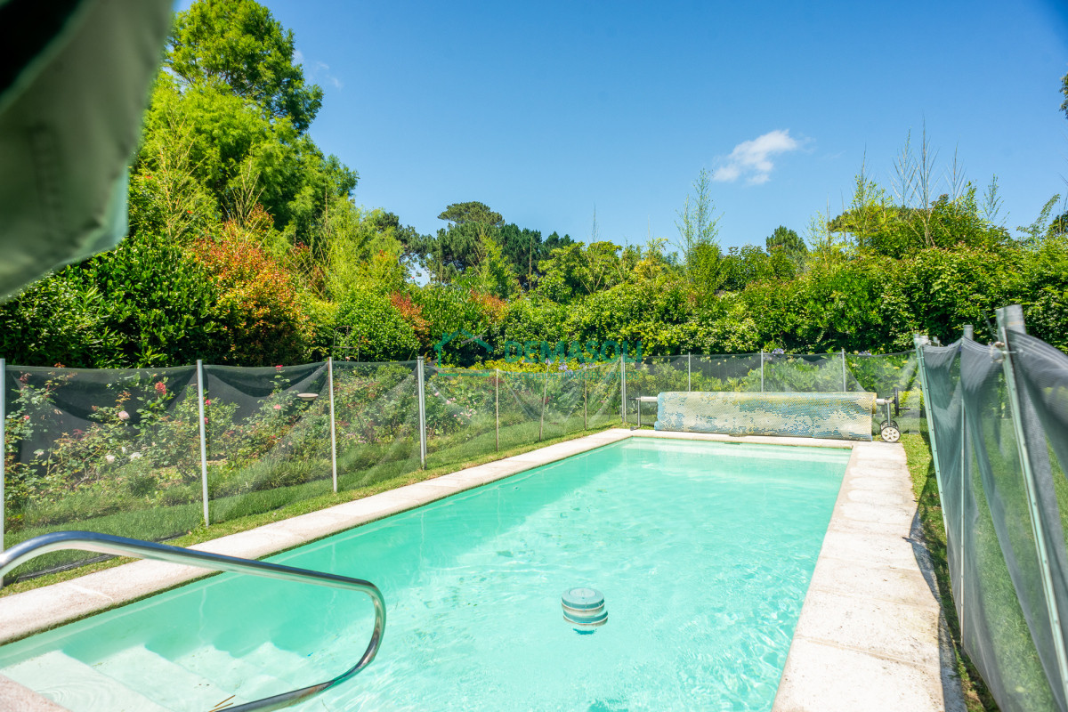 Casa ID.1186 - Casa 4 dormitorios con piscina, Rincon del Indio