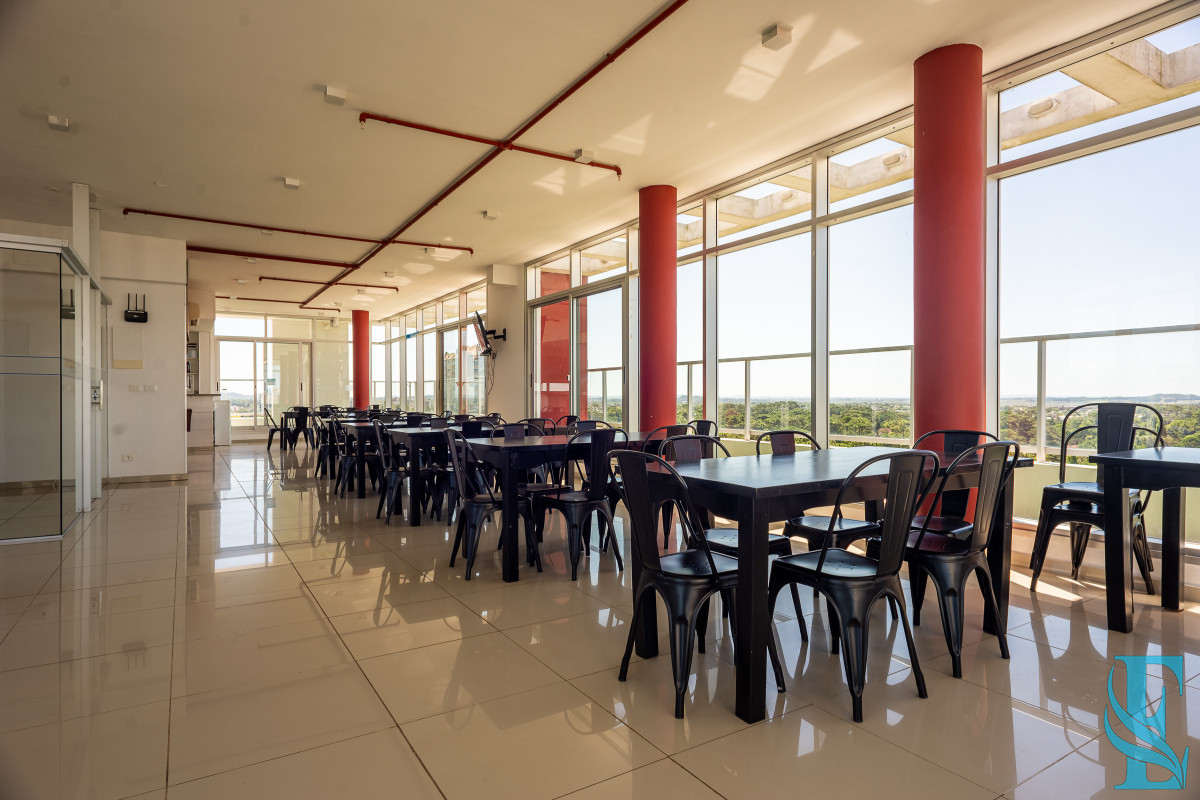 Apartamento ID.633 - Venta 2 Dormitorios Vista Despejada, Roosevelt, Punta del Este