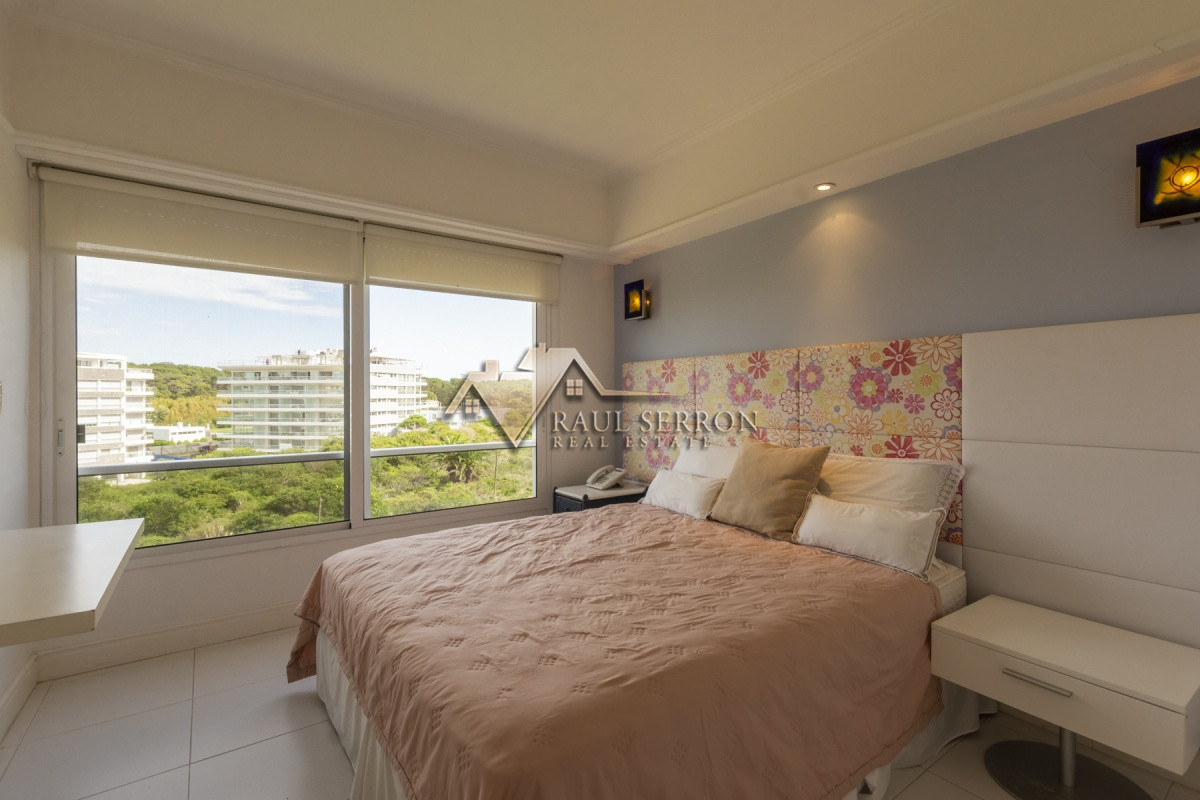 Apartamento ID.273 - VENTA PENT-HOUSE FRENTE AL MAR 5 DORMITORIOS + LOFT