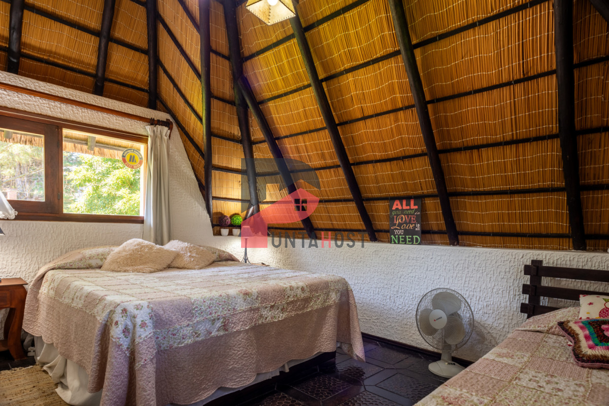 Casa ID.525 - Alquiler 5 dormitorios piscina climatizada Punta del Este