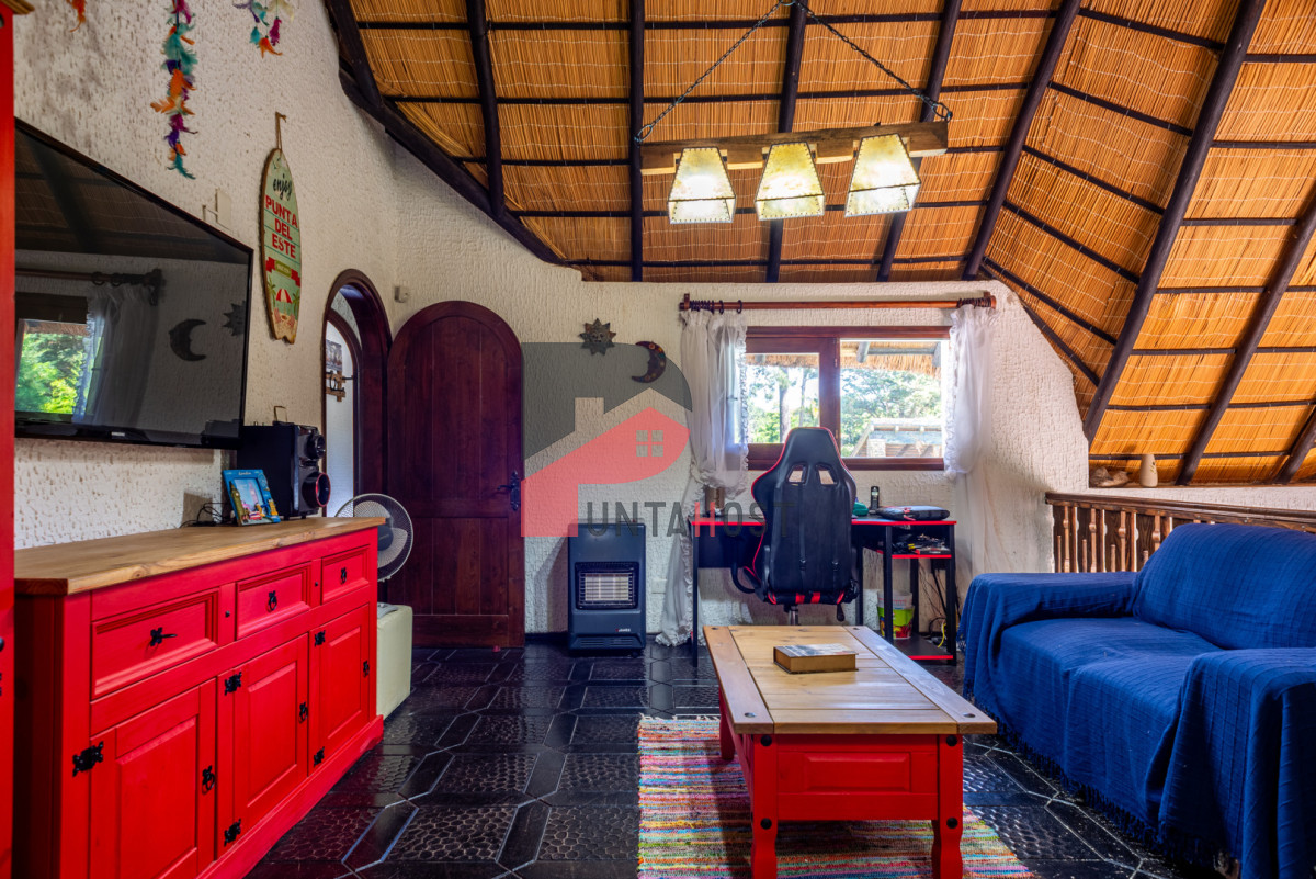 Casa ID.525 - Alquiler 5 dormitorios piscina climatizada Punta del Este