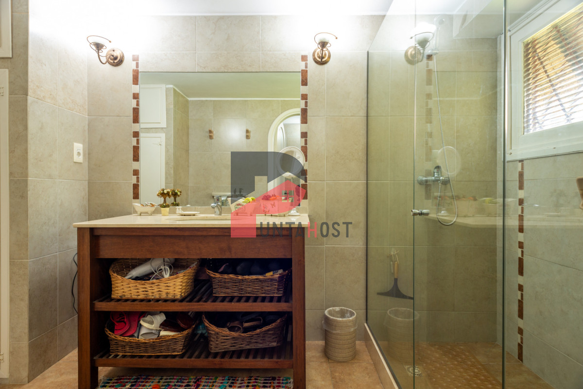 Casa ID.525 - Alquiler 5 dormitorios piscina climatizada Punta del Este
